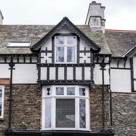 Tudor House-windermere Centre