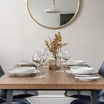 Tudor House-windermere Centre ווינדרמר